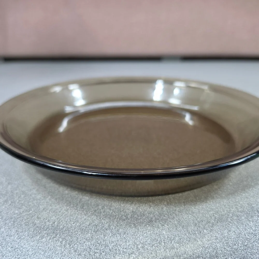 Pyrex Pie Plate Home 9in Brown Excellent Fireside Smoked Glass 209 23cm USA